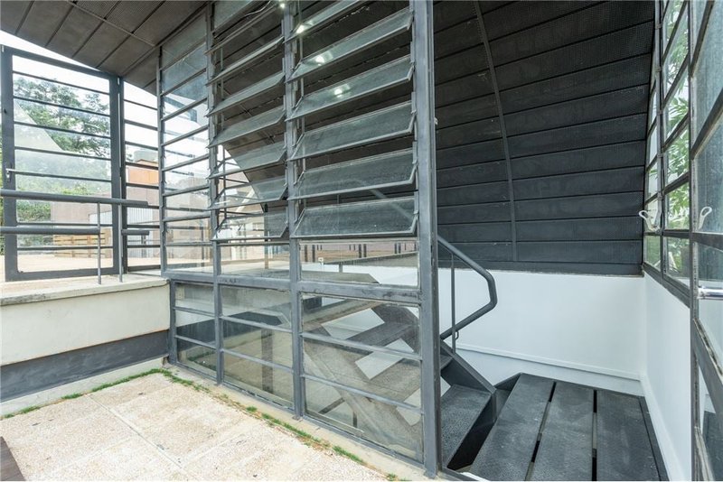 Casa a venda - Vila Madalena - 3 dormitórios 212m² Luis Murat São Paulo - 