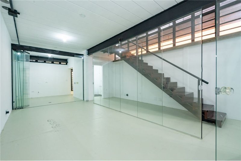 Casa a venda - Vila Madalena - 3 dormitórios 212m² Luis Murat São Paulo - 