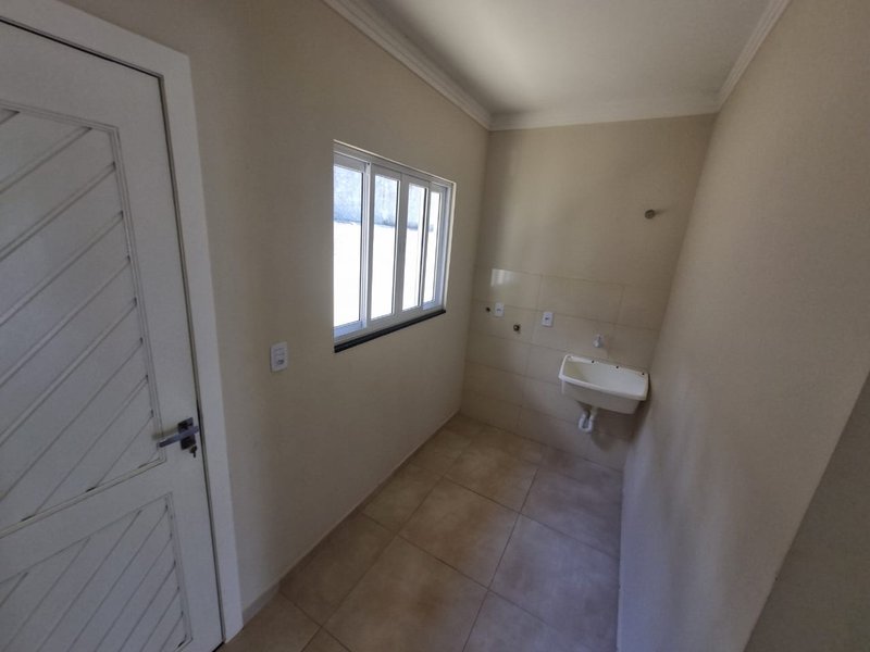 CASA COM 1 SUÍTE MAIS 2 DORMITÓRIOS EM DOM JOAQUIM - Brusque - 