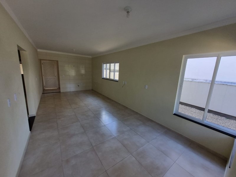 CASA COM 1 SUÍTE MAIS 2 DORMITÓRIOS EM DOM JOAQUIM - Brusque - 