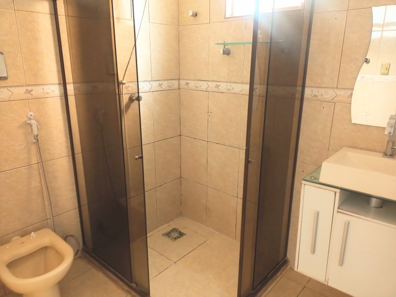 APARTAMENTO 2 QUARTOS DEPENDÊNCIA GARAGEM ELEVADOR ANDAR ALTO À VENDA NA BARRA! Rua Raul Drumond Salvador - 