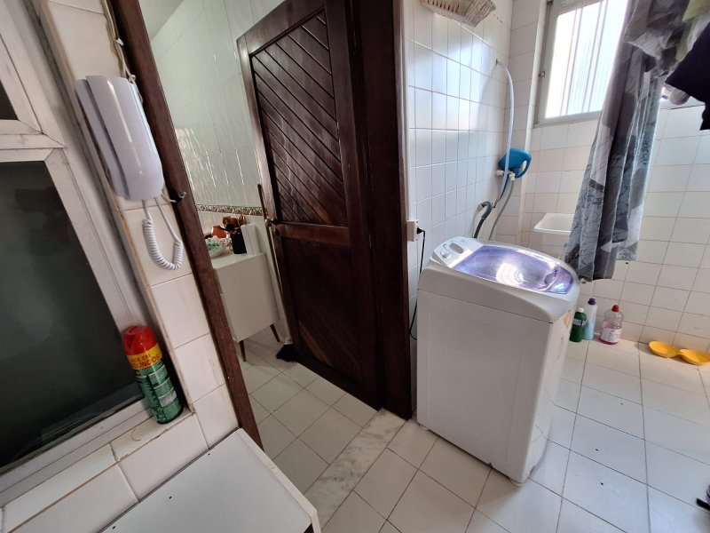 APARTAMENTO 2 QUARTOS DEPEND&Ecirc;NCIA GARAGEM ELEVADOR ANDAR ALTO &Agrave; VENDA NA BARRA! Rua Raul Drumond Salvador - 