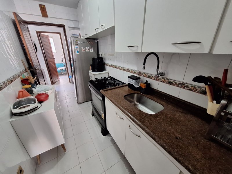 APARTAMENTO 2 QUARTOS DEPEND&Ecirc;NCIA GARAGEM ELEVADOR ANDAR ALTO &Agrave; VENDA NA BARRA! Rua Raul Drumond Salvador - 