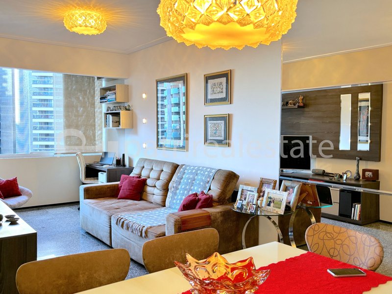 Flat Vista Mar Mobiliado 51 m² a uma quadra da Av. Beira Mar. Meireles - Fortaleza – CE Rua Tibúrcio Cavalcanti Fortaleza - 