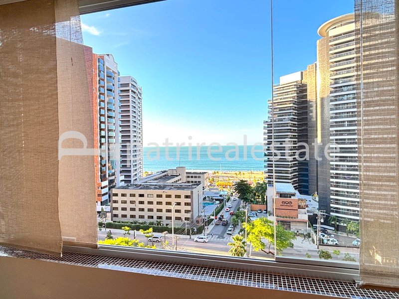 Flat Vista Mar Mobiliado 51 m² a uma quadra da Av. Beira Mar. Meireles - Fortaleza – CE Rua Tibúrcio Cavalcanti Fortaleza - 