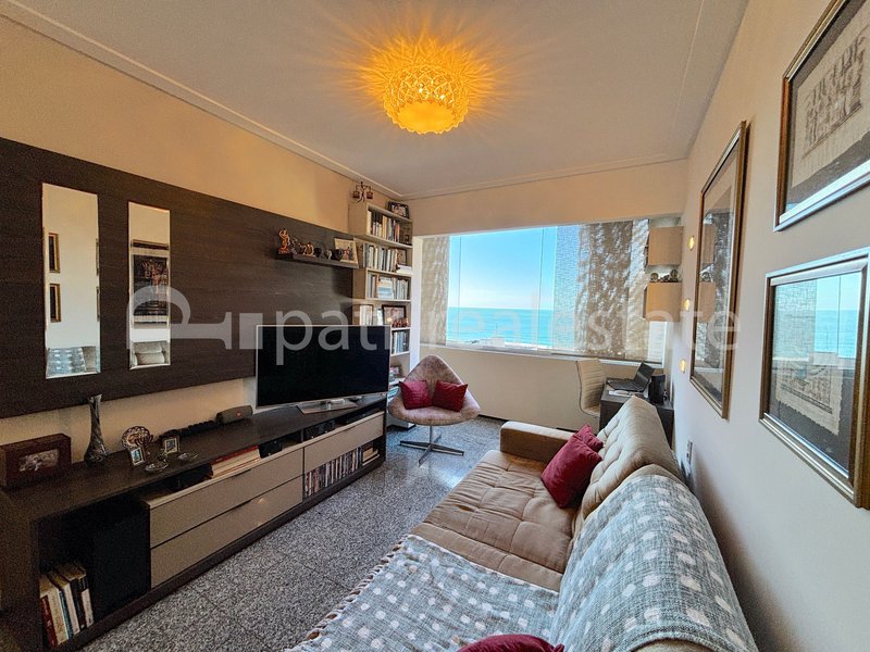 Flat Vista Mar Mobiliado 51 m² a uma quadra da Av. Beira Mar. Meireles - Fortaleza – CE Rua Tibúrcio Cavalcanti Fortaleza - 