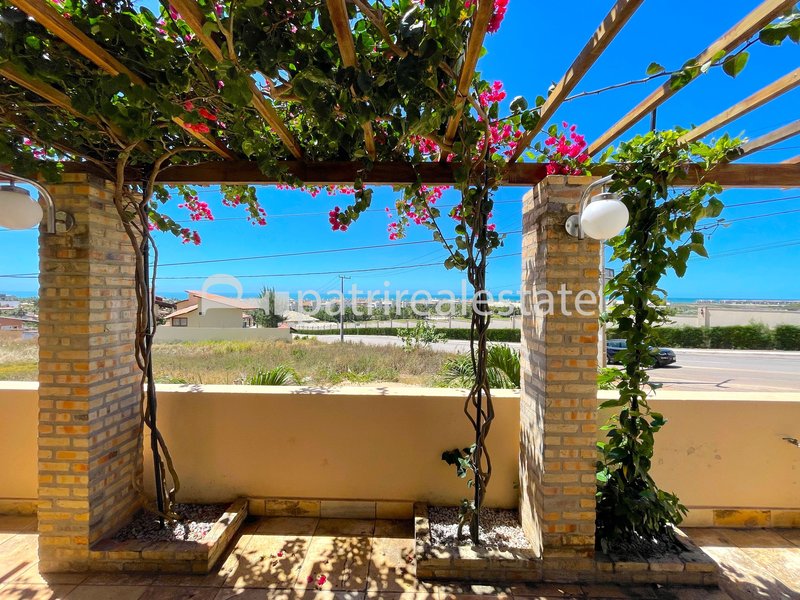 Apartamento Vista mar 112 m² Mobiliado 3 quartos 2 wc 1 vaga. Porto das Dunas - Aquiraz CE Av. Camurupim Aquiraz - 