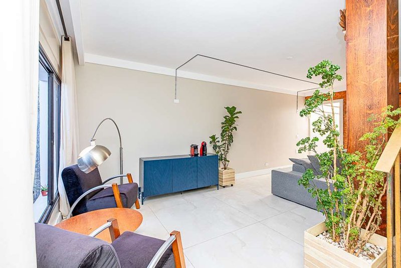 Casa a venda - Campo Belo -1 suíte 193m² Morais de Barros São Paulo - 