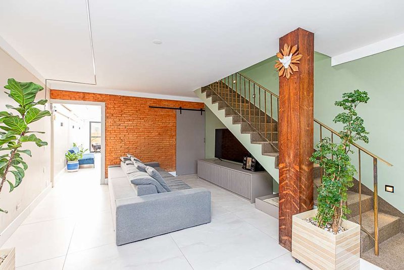 Casa a venda - Campo Belo -1 suíte 193m² Morais de Barros São Paulo - 
