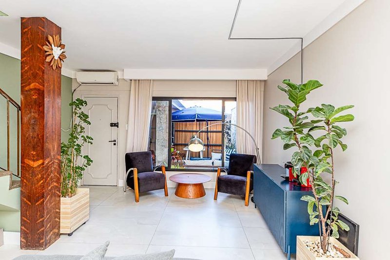 Casa a venda - Campo Belo -1 suíte 193m² Morais de Barros São Paulo - 