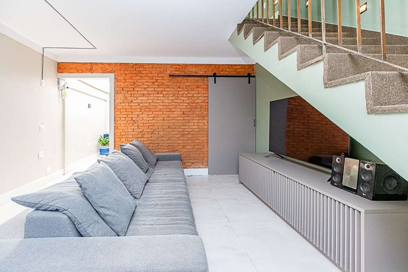 Casa a venda - Campo Belo -1 suíte 193m² Morais de Barros São Paulo - 