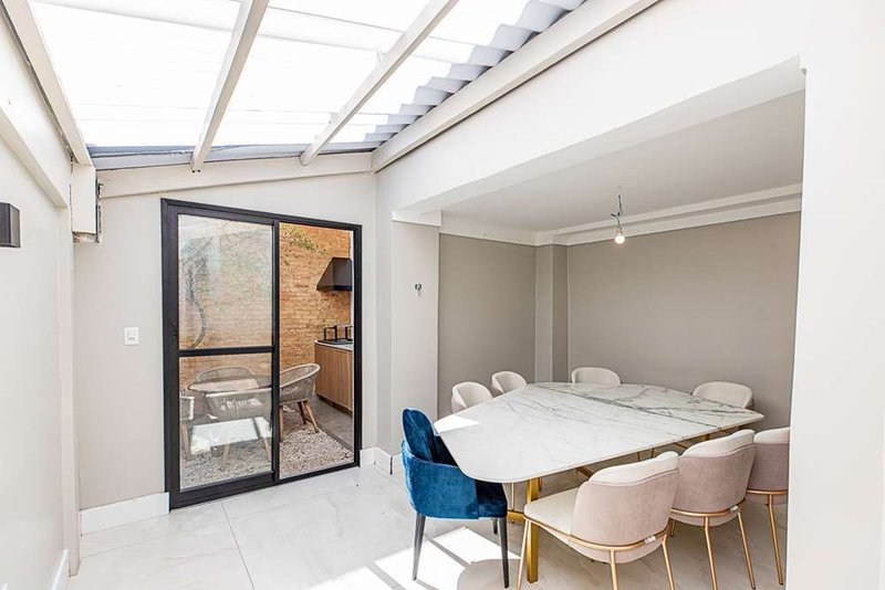 Casa a venda - Campo Belo -1 suíte 193m² Morais de Barros São Paulo - 