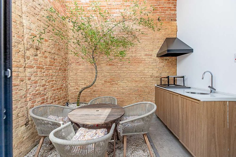 Casa a venda - Campo Belo -1 suíte 193m² Morais de Barros São Paulo - 