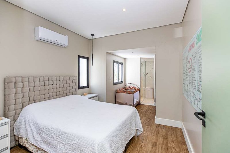 Casa a venda - Campo Belo -1 suíte 193m² Morais de Barros São Paulo - 