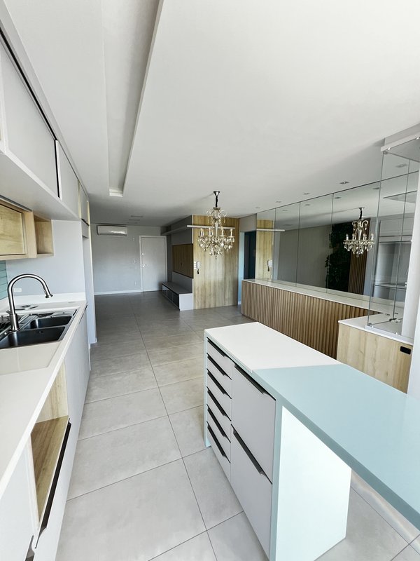 Lindo Apartamento Semi Mobiliado - Timbó - 