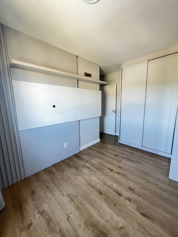 Lindo Apartamento Semi Mobiliado - Timbó - 