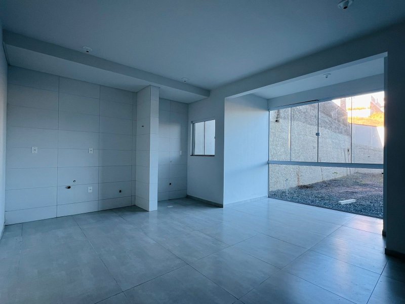 APARTAMENTO COM 2 DORMITÓRIOS NA LIMEIRA - Brusque - 