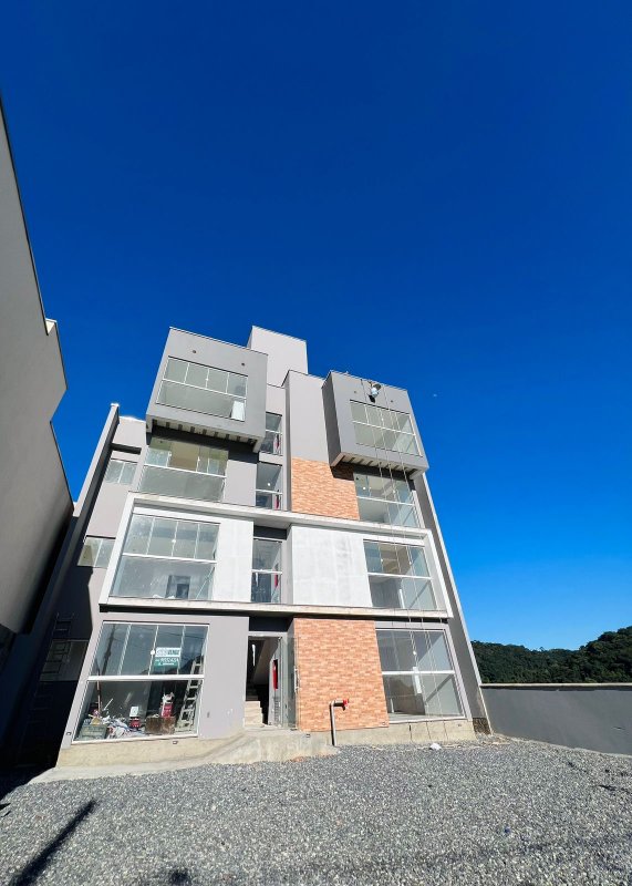 APARTAMENTO COM 2 DORMITÓRIOS NA LIMEIRA - Brusque - 