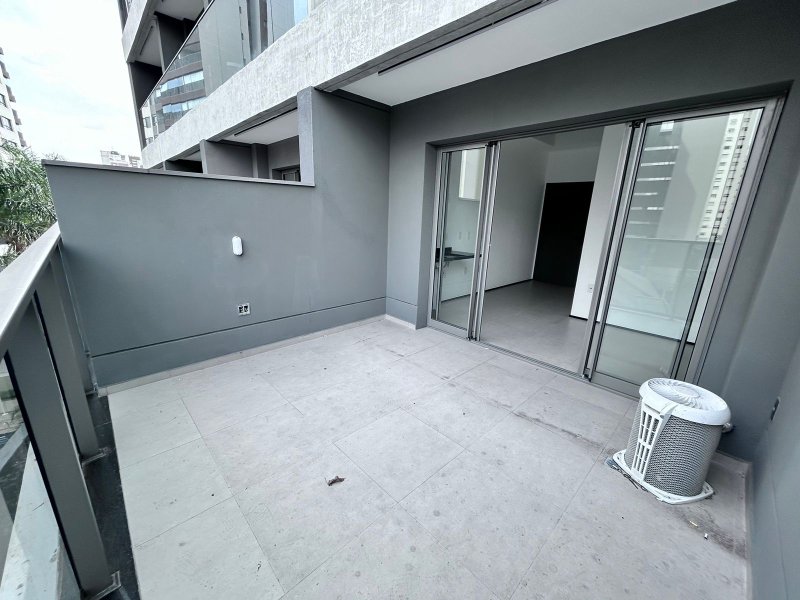 Studio Garden com localização privilegiada no metro Paraíso Avenida Bernardino de Campos São Paulo - 