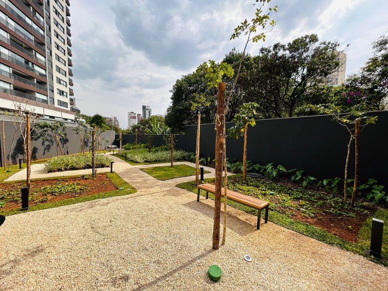 Studio Garden com localização privilegiada no metro Paraíso Avenida Bernardino de Campos São Paulo - 