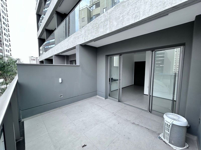 Studio Garden com localização privilegiada no metro Paraíso Avenida Bernardino de Campos São Paulo - 