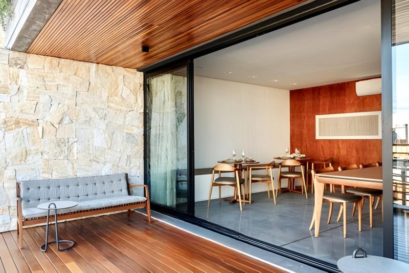 R$ 585.000 - ALTO PADRÃO - EXCELENTE STUDIO - 43M2 - 1 DORM - CHURRASQUEIRA - 1 VAGA Rua Cruzeiro do Sul Torres - 