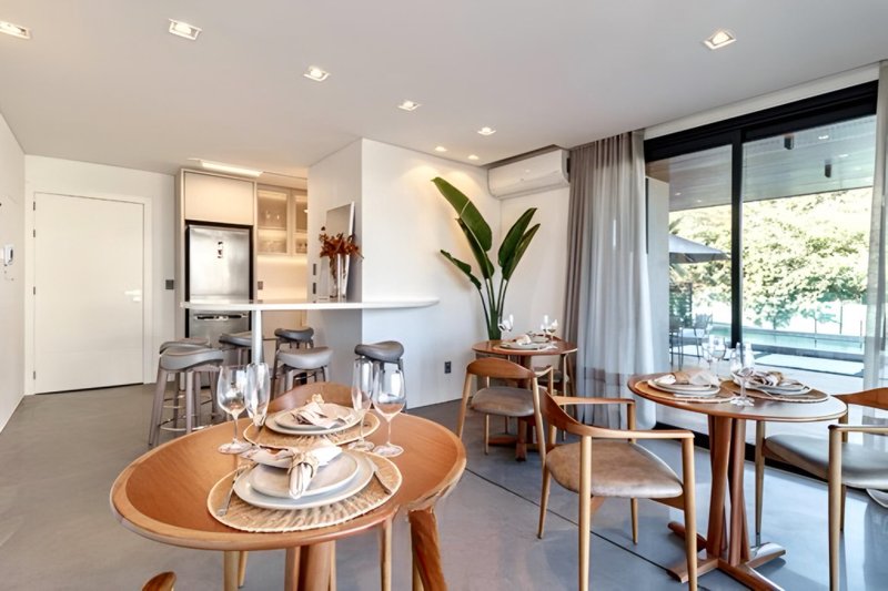 R$ 585.000 - ALTO PADRÃO - EXCELENTE STUDIO - 43M2 - 1 DORM - CHURRASQUEIRA - 1 VAGA Rua Cruzeiro do Sul Torres - 