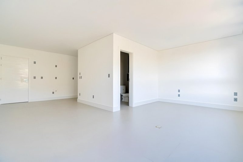 R$ 585.000 - ALTO PADRÃO - EXCELENTE STUDIO - 43M2 - 1 DORM - CHURRASQUEIRA - 1 VAGA Rua Cruzeiro do Sul Torres - 