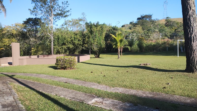 CHÁCARA COM 13180 METROS EM SÃO JOSÉ DOS CAMPOS S.P - São José dos Campos - 