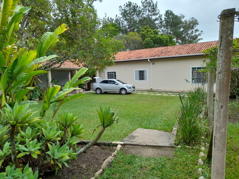 CHÁCARA COM 7.400 METROS EM SÃO JOSÉ DOS CAMPOS S.P - São José dos Campos - 