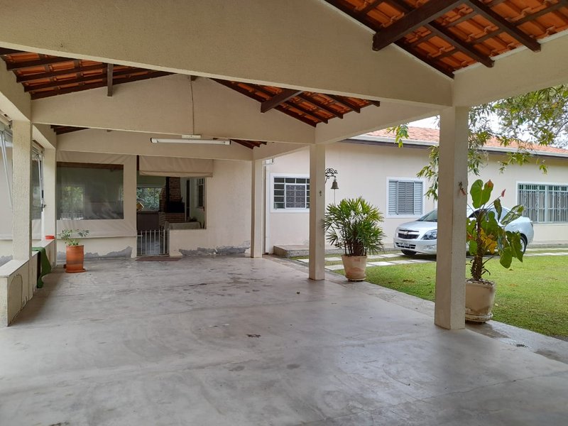 CHÁCARA COM 7.400 METROS EM SÃO JOSÉ DOS CAMPOS S.P - São José dos Campos - 