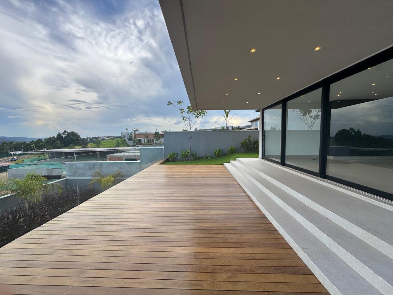 Encante-se com Esta Incr&iacute;vel Resid&ecirc;ncia de Alto Padr&atilde;o no Condom&iacute;nio Entre Verdes, Sous Avenida Isaura Roque Quércia Campinas - 