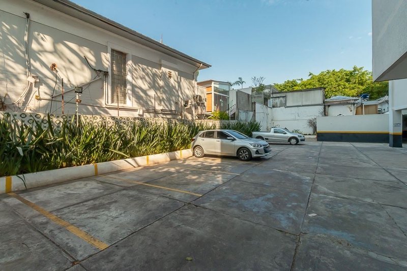 Apartamento a venda - Pinheiros - 2 dormitórios 80m² Av. Rebouças São Paulo - 