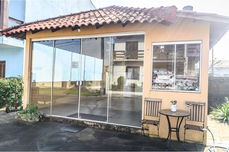 Casa SPPDS 172 612481037-67 1 suíte 166m² Ponciano Pachêco da Silveira Porto Alegre - 