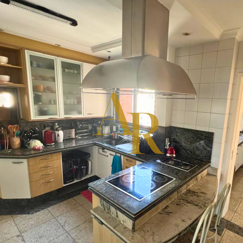 Apartamento Edifício Porte De Montmartre, 225 m², 04 suítes, 04 vagas de garagem - São Paulo - 