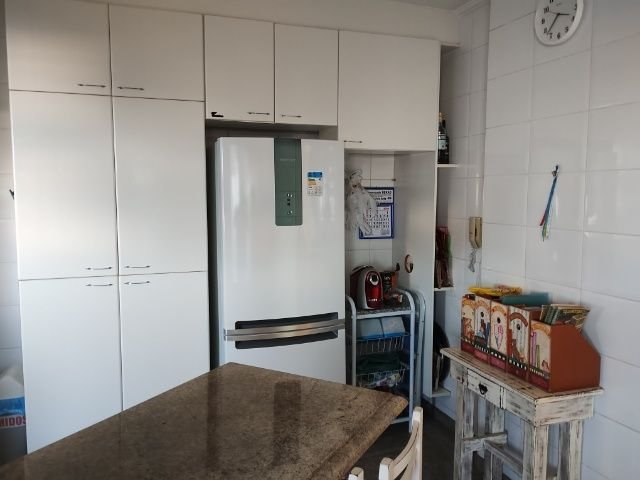 Apartamento na Vila Oliveira com 167m ,04 dormitórios, 02 suítes, ampla varanda, 02 vagas - Mogi das Cruzes - 