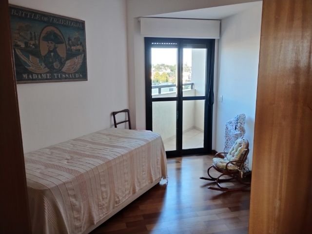 Apartamento na Vila Oliveira com 167m ,04 dormitórios, 02 suítes, ampla varanda, 02 vagas - Mogi das Cruzes - 