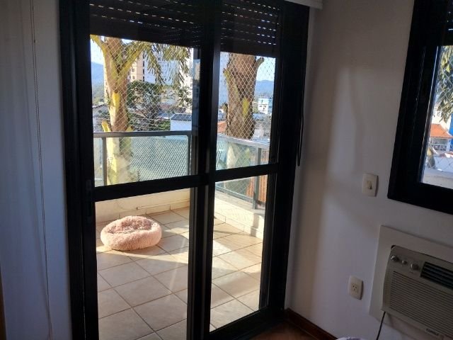 Apartamento na Vila Oliveira com 167m ,04 dormitórios, 02 suítes, ampla varanda, 02 vagas - Mogi das Cruzes - 