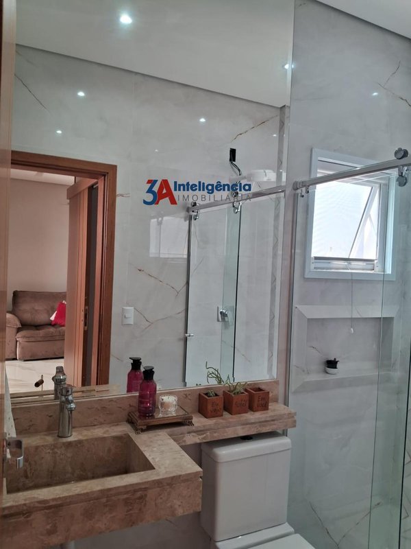 SOBRADO COND. HELENA MARIA - SOROCABA  Sorocaba - 