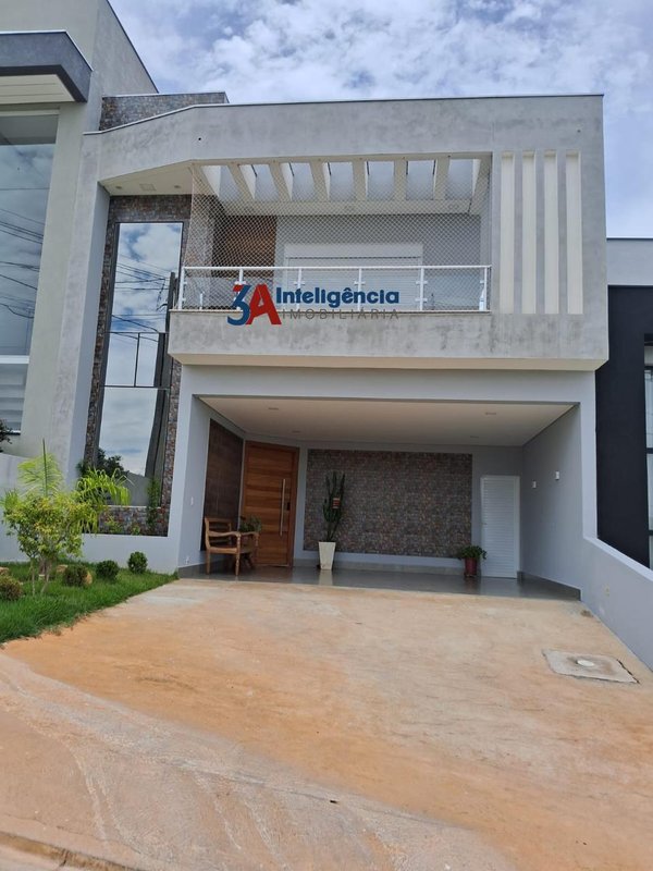 SOBRADO COND. HELENA MARIA - SOROCABA  Sorocaba - 