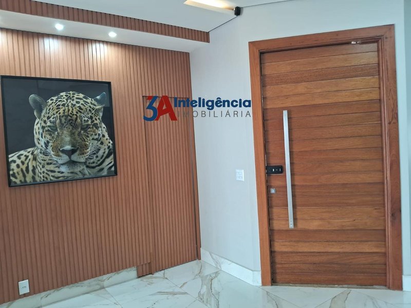 SOBRADO COND. HELENA MARIA - SOROCABA  Sorocaba - 