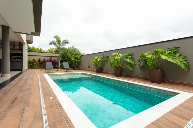 Sobrado com 4 suítes no Alphaville I - São José dos Campos/SP  São José dos Campos - 