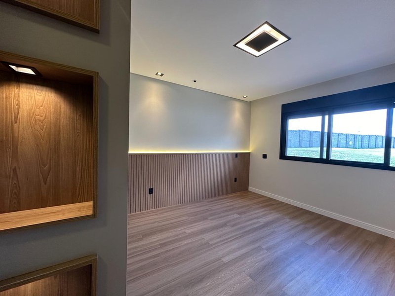 Casa de Alto Padrão à Venda com Projeto da KZA Rodovia Anhangüera Campinas - 
