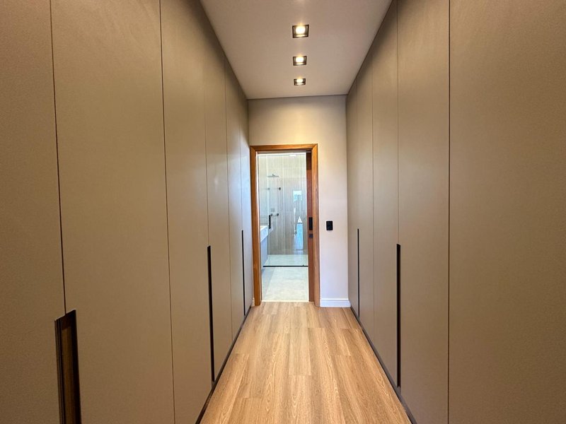 Casa de Alto Padrão à Venda com Projeto da KZA Rodovia Anhangüera Campinas - 