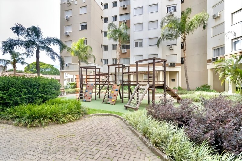 R$ 410.000 - ÓTIMO APARTAMENTO - 70M2 - 3 DORM - SUÍTE - 1 VAGA - INFRA COMPLETA Avenida Dom Cláudio José Gonçalves Ponce de Leão Porto Alegre - 