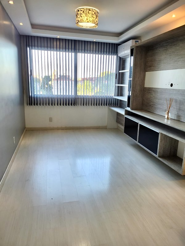 R$ 410.000 - ÓTIMO APARTAMENTO - 70M2 - 3 DORM - SUÍTE - 1 VAGA - INFRA COMPLETA Avenida Dom Cláudio José Gonçalves Ponce de Leão Porto Alegre - 