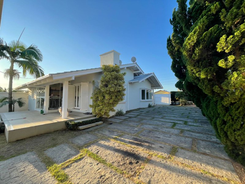 Casa Térrea no Bairro São José - Sombrio Rua José Vicente Claudino Sombrio - 