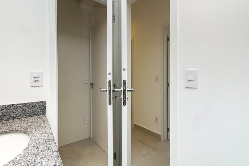 Apartamento a venda - Saúde - 1 suíte 84m² Traituba São Paulo - 
