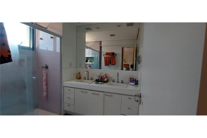 Apartamento a venda - Jardim da Saúde - 3 suítes 130m² Rosa Magni Miralha São Paulo - 