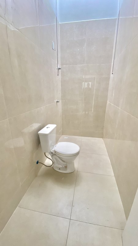 CASA COM 1 SUÍTE MAIS 2 DORMITÓRIOS NA GUABIRUBA SUL - Guabiruba - 